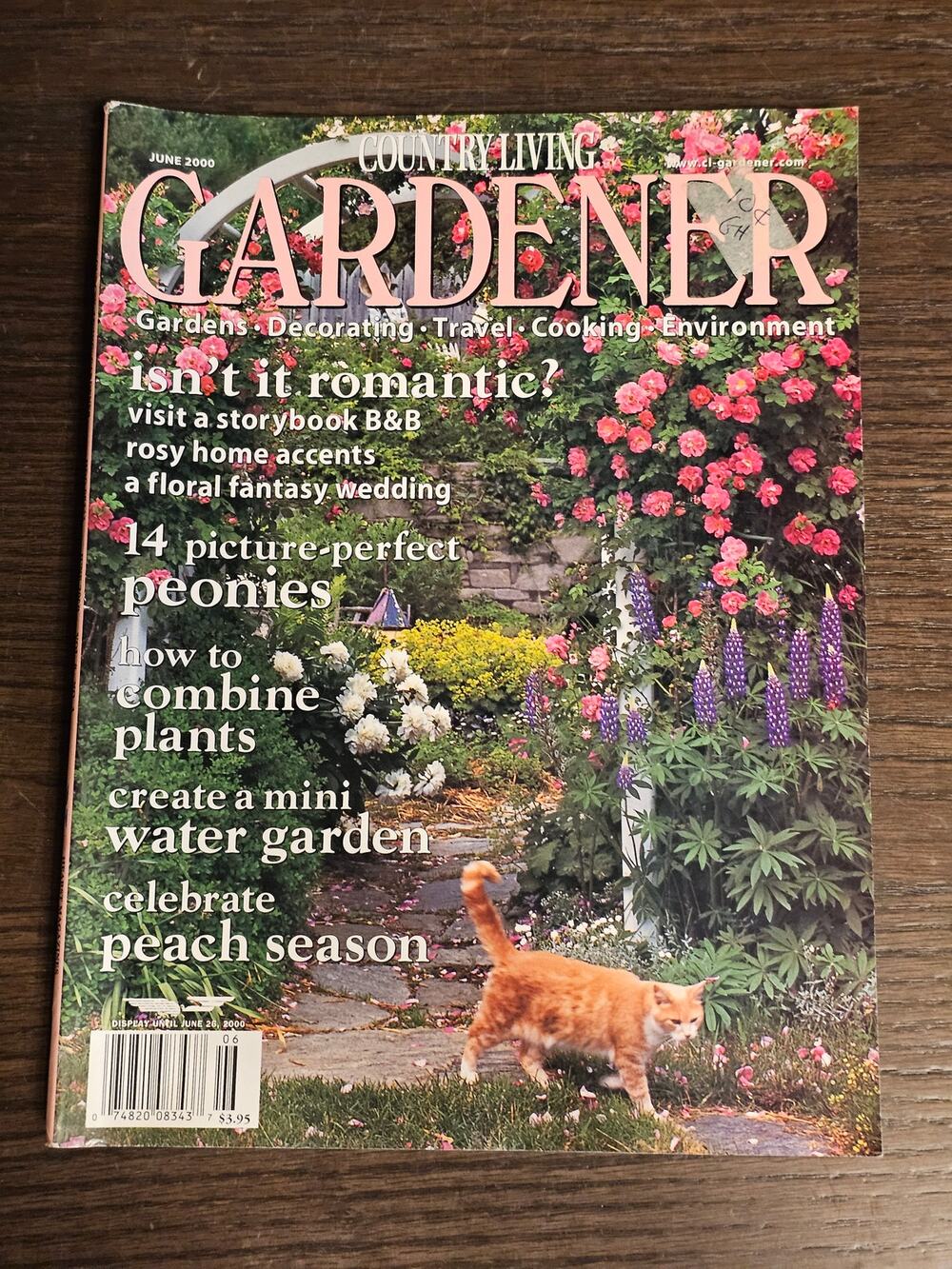 Vtg Country Living GARDNER MagazineJune 2000 Gardens Decorating Travel Cooking